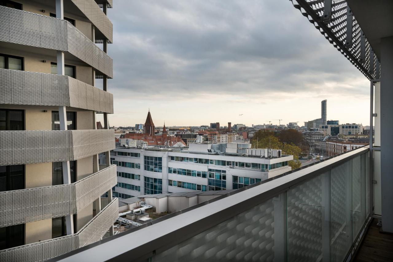 Rentplanet - Apartamenty Atal Tower Wroclaw Exterior photo
